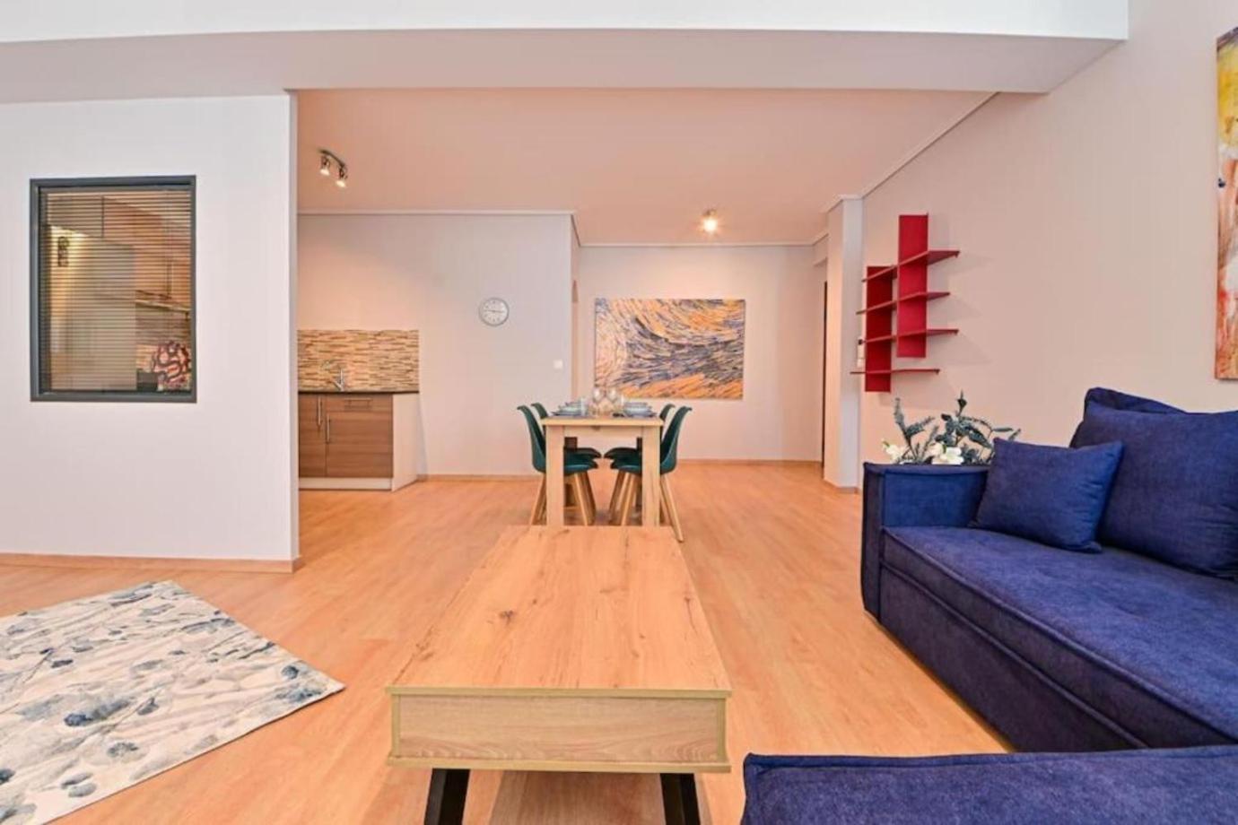 Cozy Apartment Located On Piraeus Port Area- Exterior foto